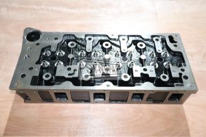 JCB Spare Parts CYLINDER HEAD 320/02680